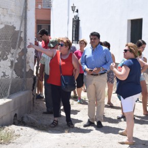 C's Almería exige un Centro Vecinal, una parada de autobús escolar y la limpieza de la red viaria y el arreglo del saneamiento público en Los Cortijillos