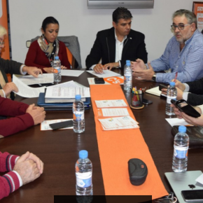 C's Almería reitera su compromiso a la Mesa del Ferrocarril y presionará en todas las instituciones para arrancar acuerdos a Fomento C's Almería reitera su compromiso a la Mesa del Ferrocarril y presionará en todas las instituciones para arrancar acuerdos a Fomento