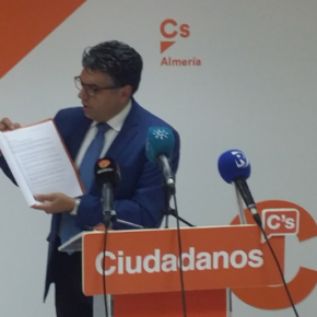 Cs Almería exigirá al PP cumplir el pacto anticorrupción, en su literalidad, pero pide prudencia y respeto a las decisiones y tiempos judiciales Cs Almería exigirá al PP cumplir el pacto anticorrupción, en su literalidad, pero pide prudencia y respeto a las decisiones y tiempos judiciales