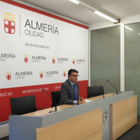 Cs advierte que el Defensor del Pueblo ha incluido al Ayuntamiento de Almería en su lista de «administraciones entorpecedoras»