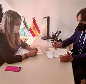 Burgos: “El Gobierno de Sánchez nos toma el pelo a los almerienses con las conexiones aéreas”