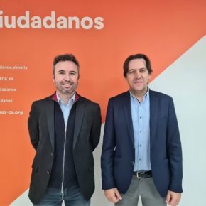 Burgos: “Ciudadanos vuelve a reclamar al Gobierno de Sánchez un plan integral para las playas de Almería”